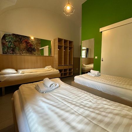 וינה Housingplus מראה חיצוני תמונה