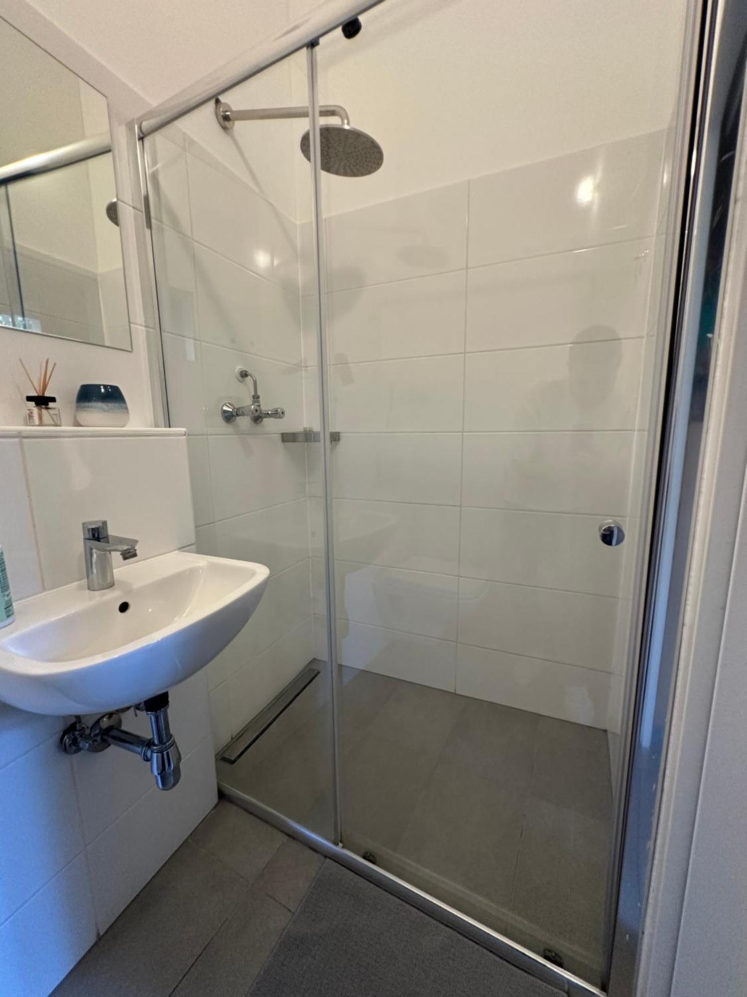וינה Housingplus מראה חיצוני תמונה
