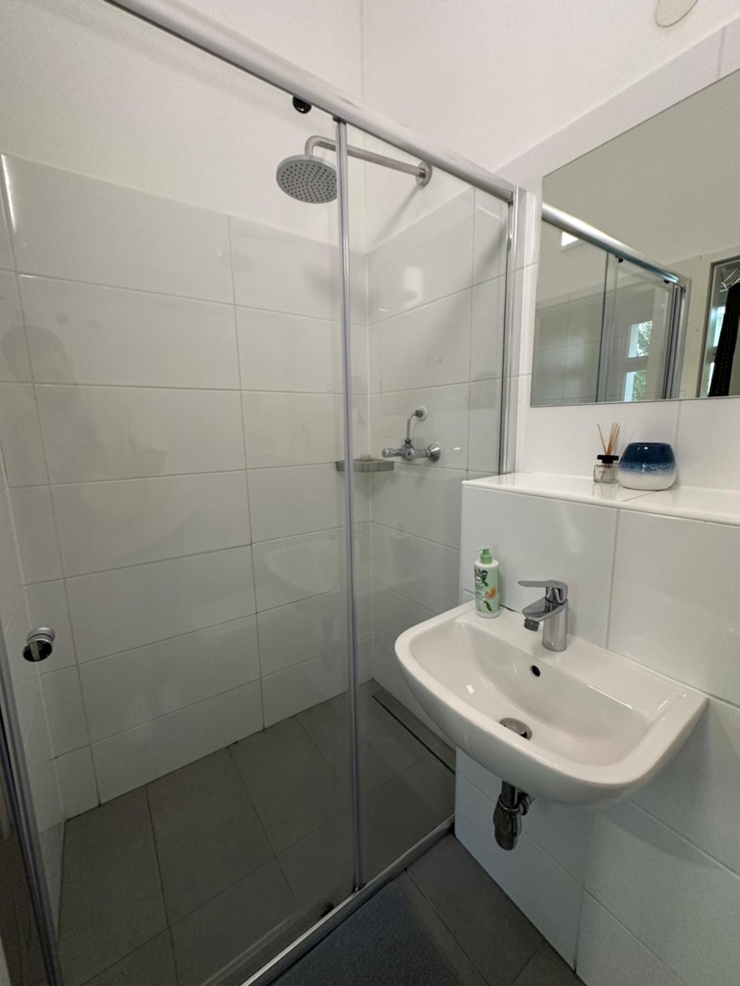 וינה Housingplus מראה חיצוני תמונה