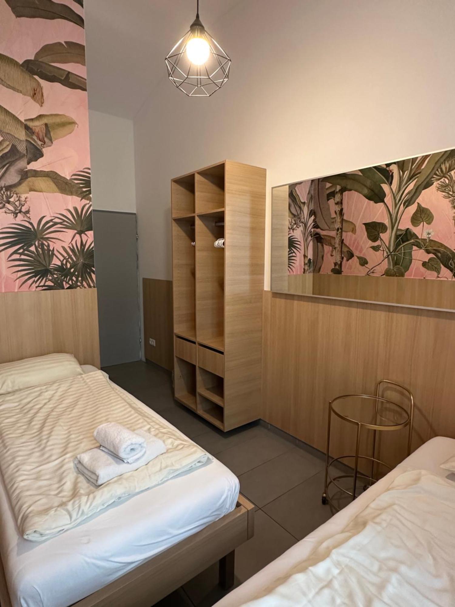 וינה Housingplus מראה חיצוני תמונה